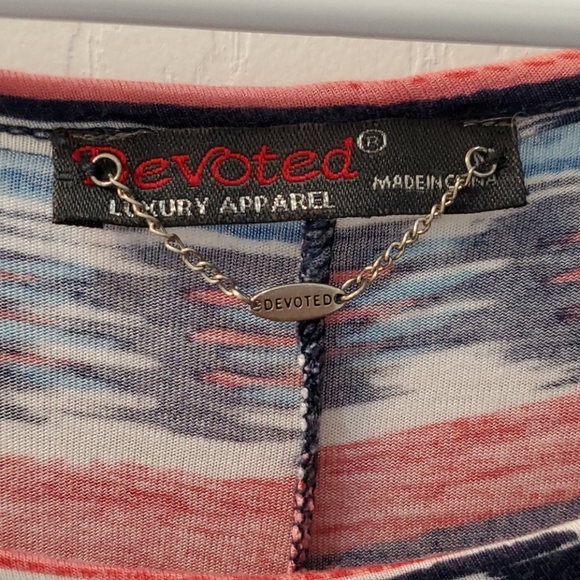 T-shirt - Picture 3 of 4